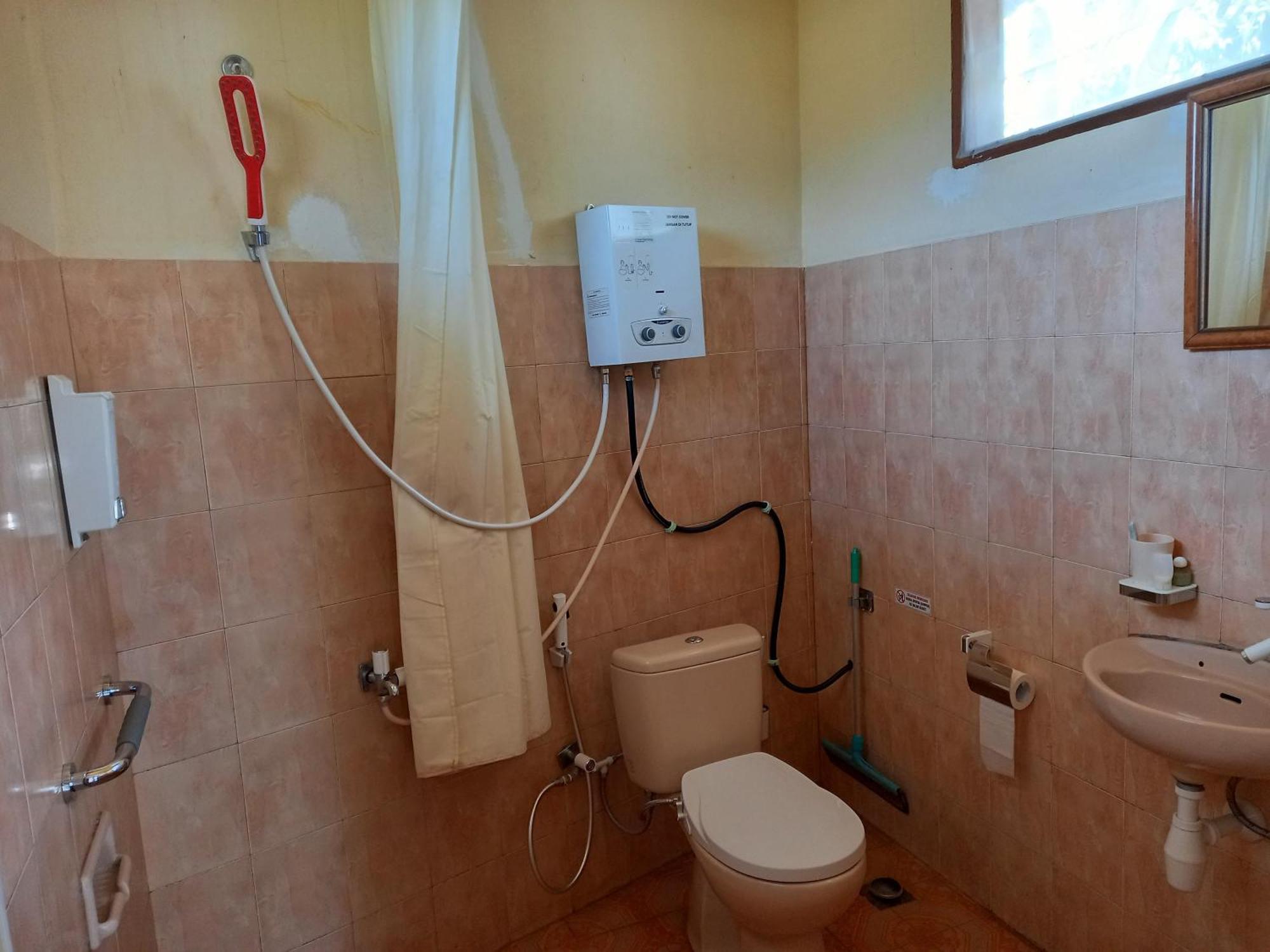 Arnel Bungalows Сенгиги Екстериор снимка