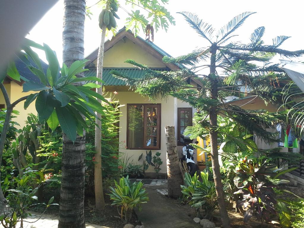 Arnel Bungalows Сенгиги Екстериор снимка