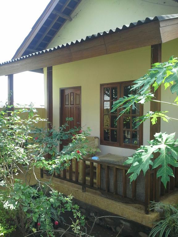 Arnel Bungalows Сенгиги Екстериор снимка